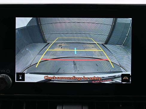 Certified 2025 Toyota RAV4 SE image 21