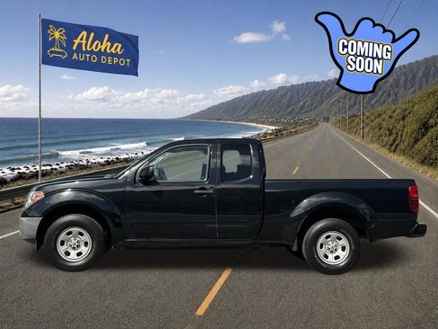 Used 2019 Nissan Frontier S RWD image 2
