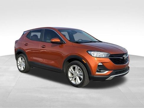 Used 2023 Buick Encore GX Preferred w/ Cold Weather Comfort Package FWD image 7