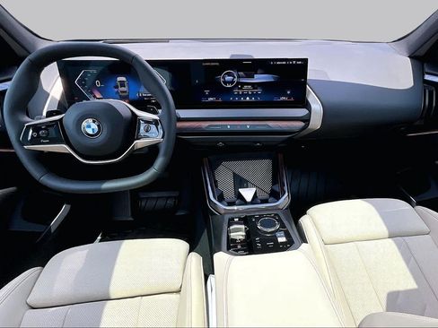 Used 2025 BMW X3 xDrive30i w/ Premium Package AWD/4WD image 16