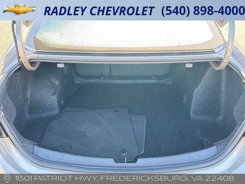 Used 2024 Chevrolet Malibu LT FWD image 14
