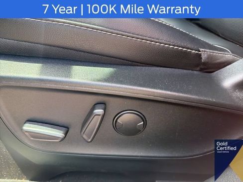 Certified 2021 Ford Escape Titanium AWD/4WD image 31