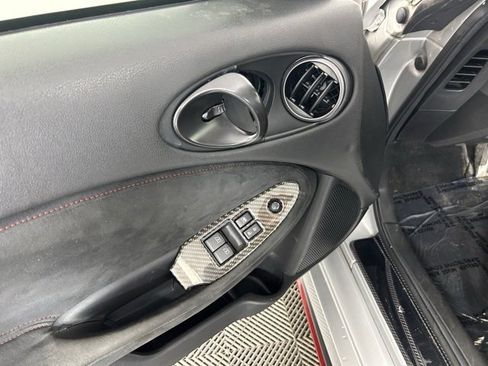Used 2017 Nissan 370Z NISMO image 13