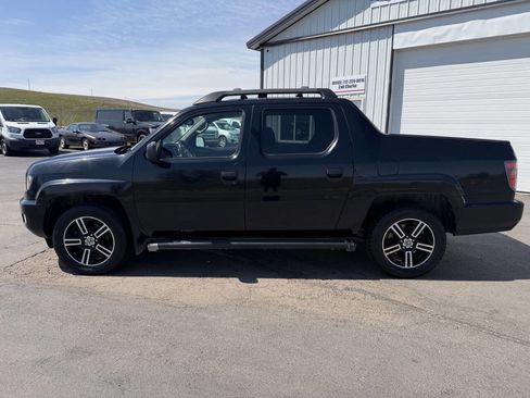 Used 2013 Honda Ridgeline Sport image 2