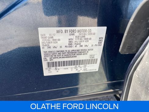 Used 2017 Ford Edge Titanium w/ Technology Package FWD image 22
