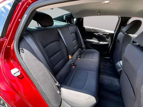 Used 2024 Chevrolet Malibu RS FWD image 19