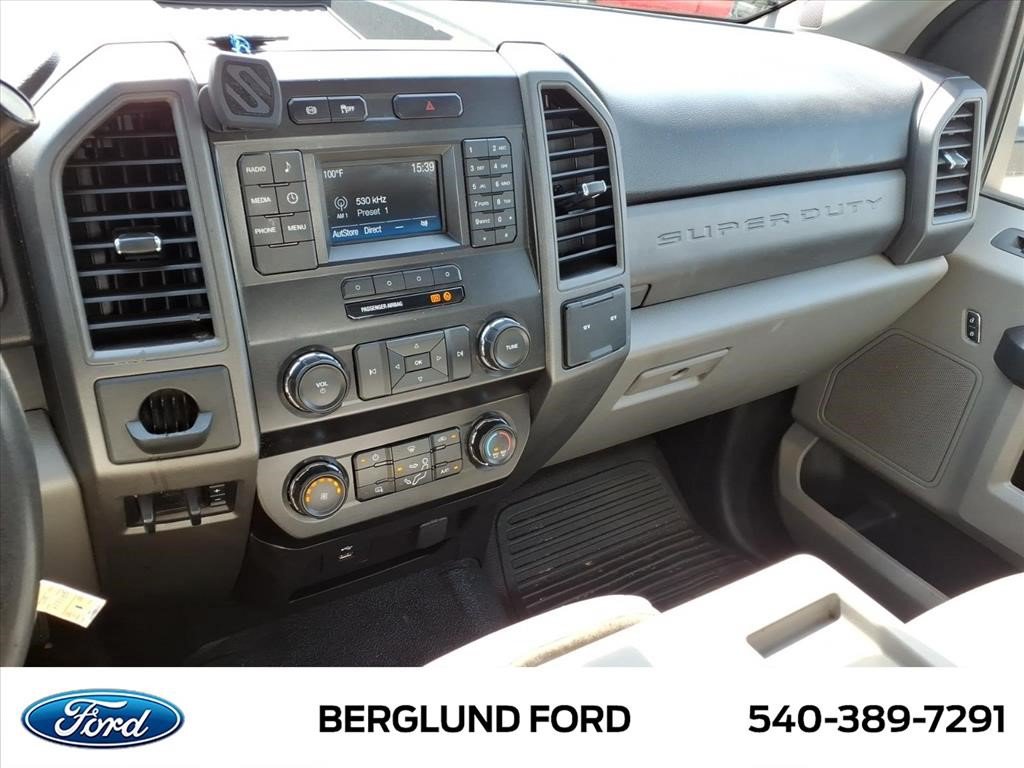 Used 2019 Ford F550 2WD Regular Cab Super Duty image 30