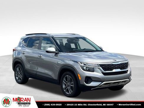 Used 2021 Kia Seltos S AWD/4WD image 7