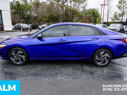 Used 2025 Hyundai Elantra Sport image 7