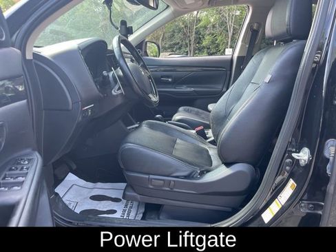 Used 2016 Mitsubishi Outlander GT image 8