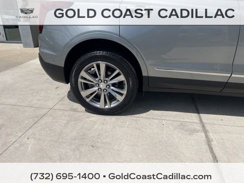 Certified 2023 Cadillac XT5 Premium Luxury w/ Technology Package FWD image 9