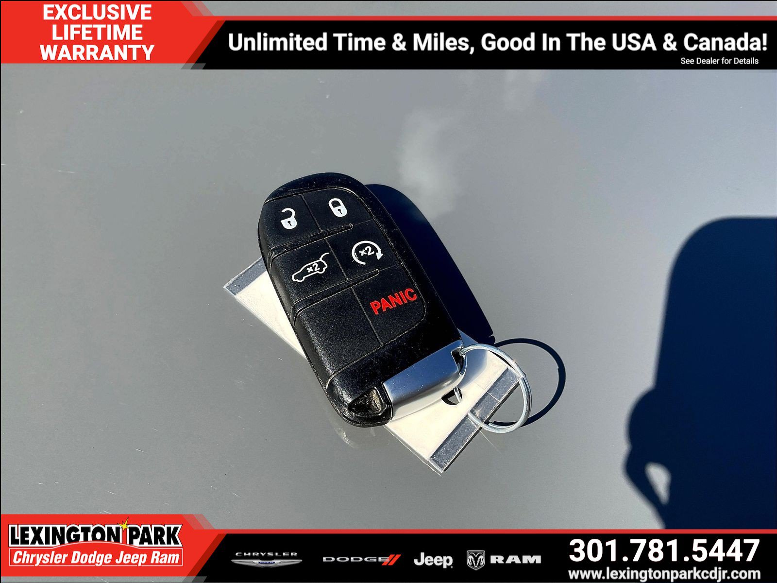 Used 2023 Dodge Durango R/T w/ Tow 'N Go Package AWD/4WD image 35