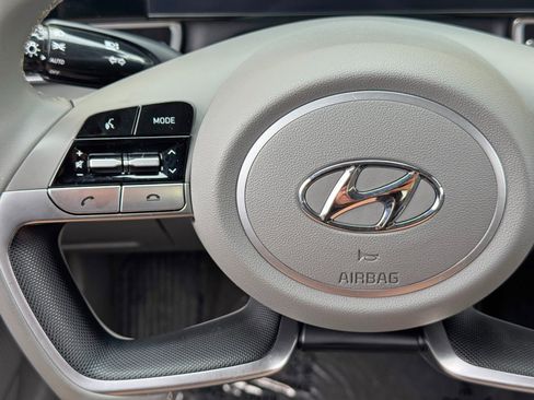 Used 2023 Hyundai Elantra SEL w/ Convenience Package FWD image 20