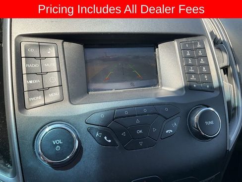 Used 2017 Ford Edge SE FWD image 11