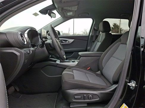 New 2026 Chevrolet Blazer LT w/ Midnight/Sport Edition image 9