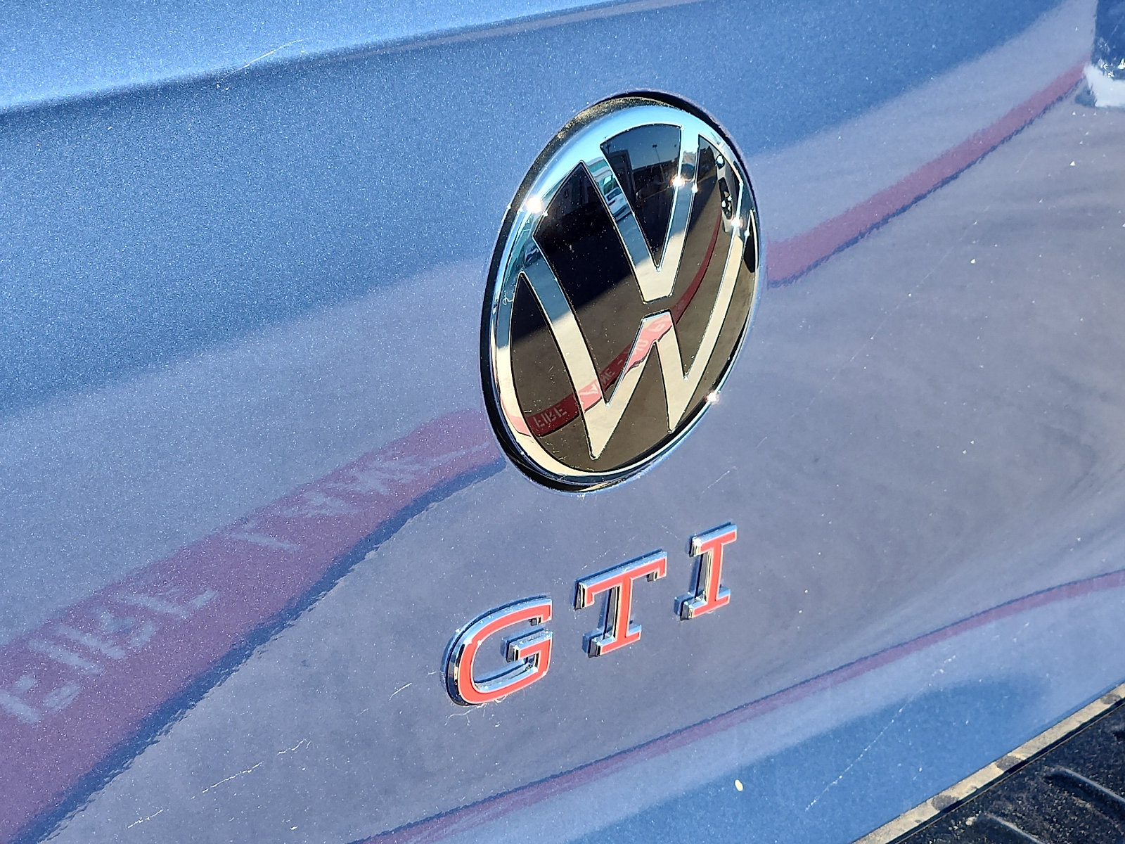 New 2026 Volkswagen GTI SE FWD image 8