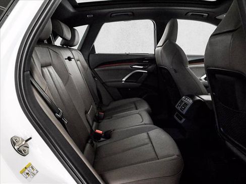 New 2026 Audi Q5 Premium Plus AWD/4WD image 21