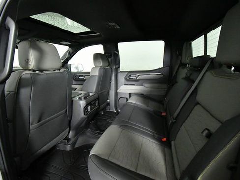 New 2026 Chevrolet Silverado 1500 ZR2 image 25