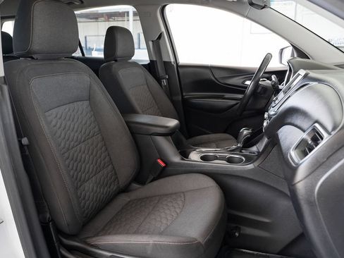 Used 2019 Chevrolet Equinox LT AWD/4WD image 40