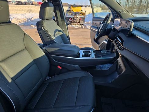 New 2026 Buick Enclave Sport Touring w/ Power Package FWD image 10