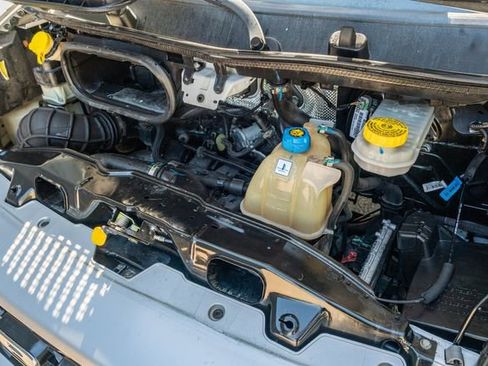 Used 2021 RAM ProMaster 2500 image 15