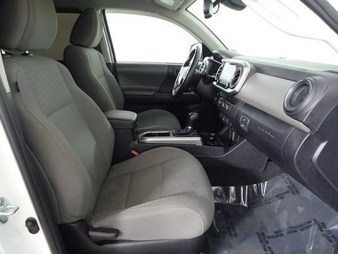 Used 2023 Toyota Tacoma SR5 RWD image 12