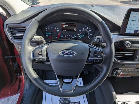 Used 2022 Ford Escape SE w/ Convenience Package AWD/4WD image 9