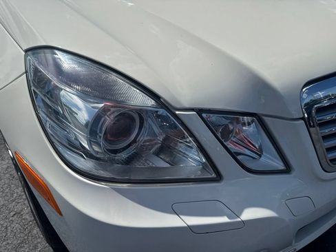 Used 2010 Mercedes-Benz E 350 Sedan image 48