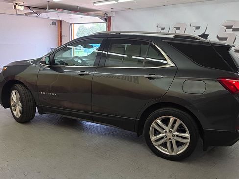 Used 2019 Chevrolet Equinox Premier AWD/4WD image 3