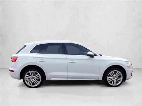 Used 2020 Audi Q5 2.0T Premium Plus AWD/4WD image 5