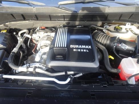 Used 2024 Chevrolet Silverado 1500 LT w/ Texas Edition Plus RWD image 13
