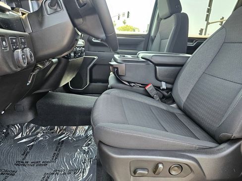 New 2025 Chevrolet Silverado 1500 LT AWD/4WD image 18