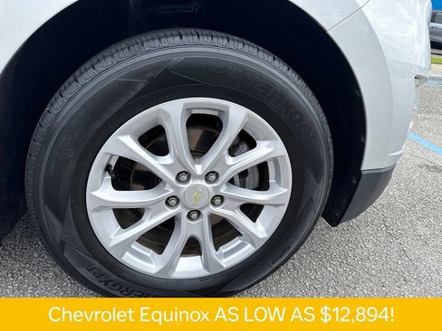 Used 2020 Chevrolet Equinox LS w/ LPO, Floor Liner Package FWD image 32