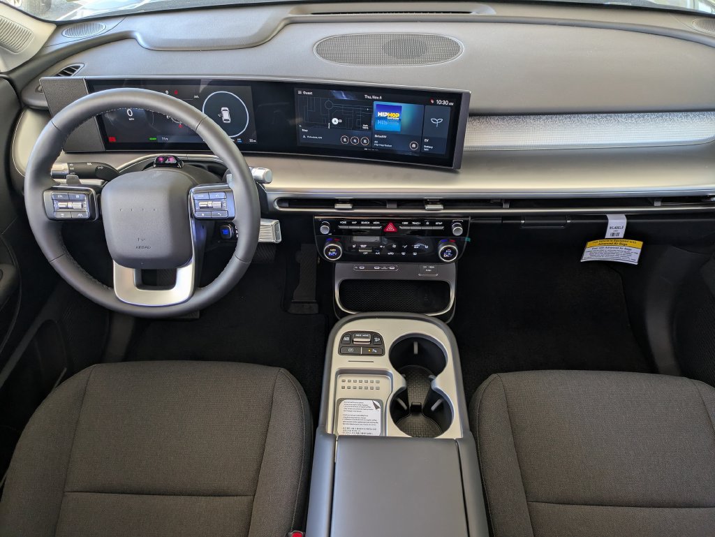 New 2026 Hyundai Ioniq 9 S RWD image 14