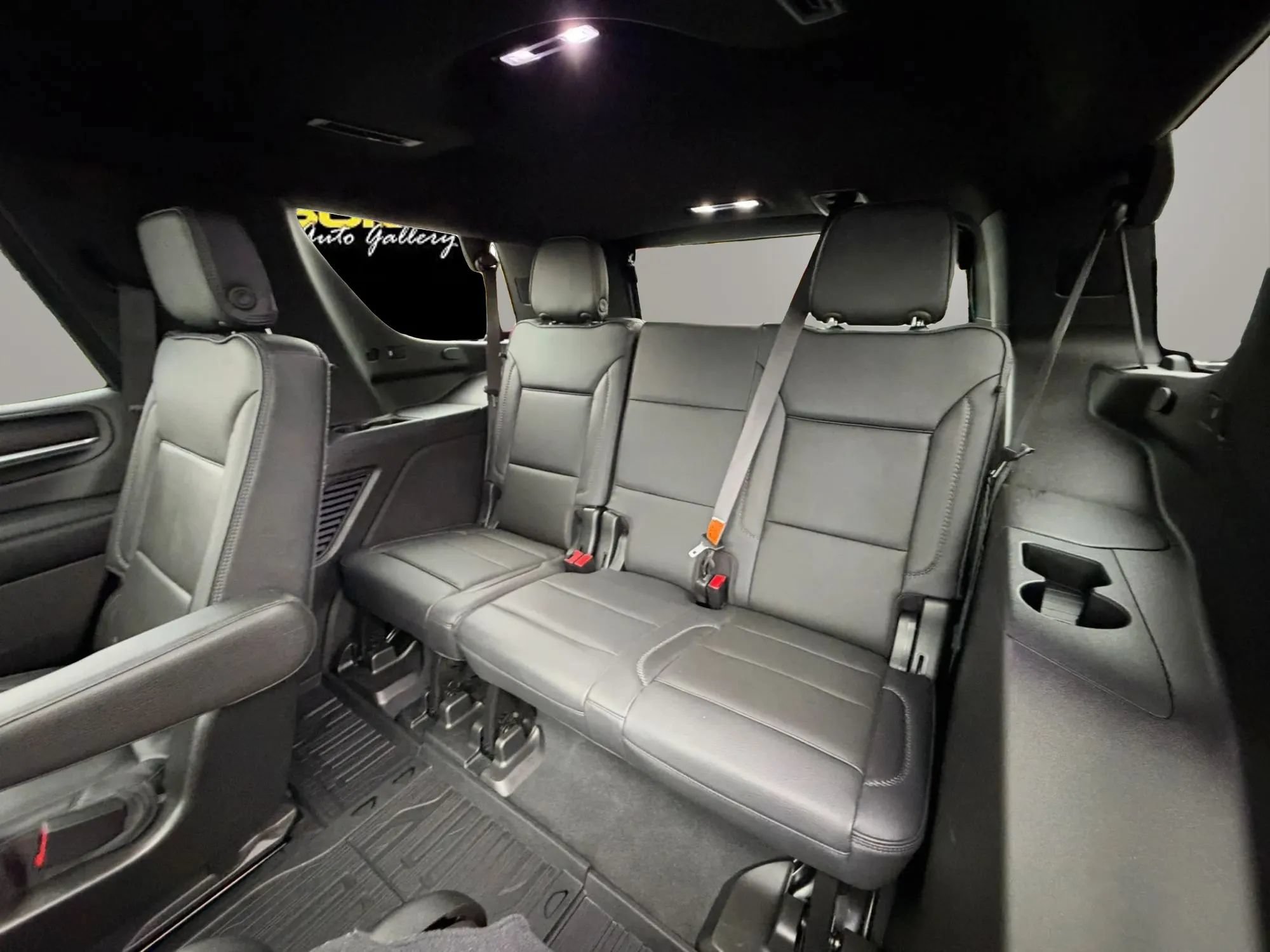 Used 2021 GMC Yukon Denali w/ Denali Premium Package AWD/4WD image 17