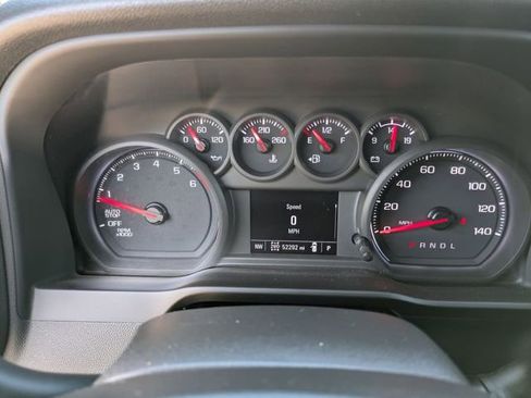 Used 2022 Chevrolet Silverado 1500 Custom AWD/4WD image 11