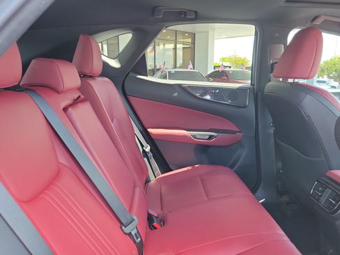 Used 2024 Lexus NX 250 FWD image 14