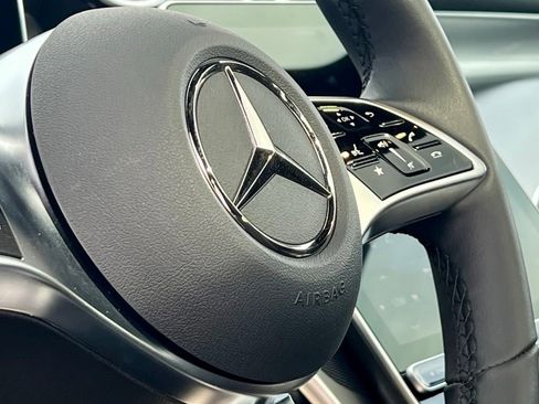 Certified 2023 Mercedes-Benz GLC 300 4MATIC image 25