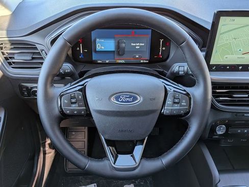 New 2026 Ford Escape SE FWD image 19
