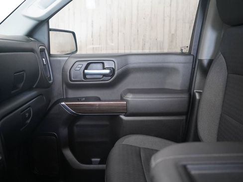 Used 2022 Chevrolet Silverado 1500 RST AWD/4WD image 30