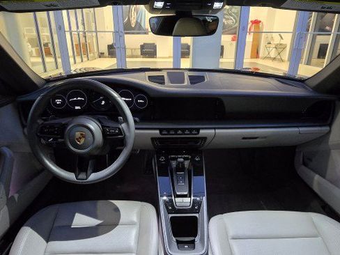 Used 2021 Porsche 911 Targa 4 image 17