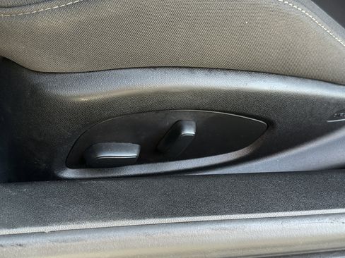 Used 2019 Chevrolet Camaro LT RWD image 27