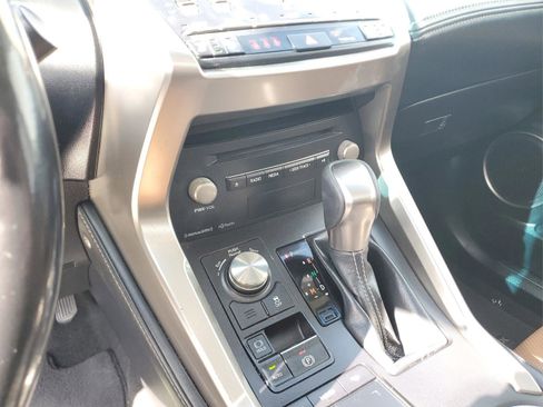 Used 2018 Lexus NX 300 FWD image 23