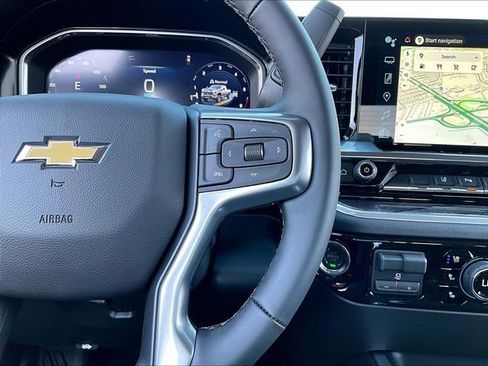 New 2026 Chevrolet Silverado 2500 LTZ w/ LTZ Premium Package AWD/4WD image 19