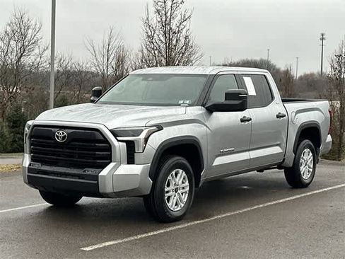 Used 2022 Toyota Tundra SR5 image 1