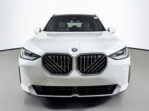 New 2026 BMW X3 xDrive30i w/ Premium Package AWD/4WD image 2