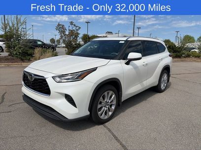 Used 2021 Toyota Highlander Limited