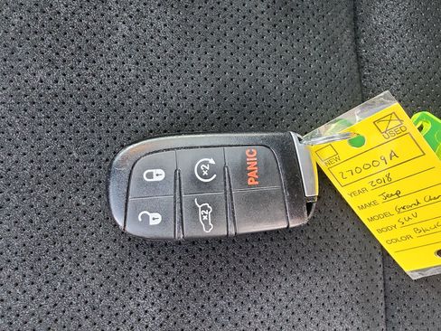 Used 2018 Jeep Grand Cherokee Altitude AWD/4WD image 27