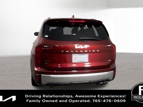 Certified 2023 Kia Telluride S w/ S Sunroof Package image 9