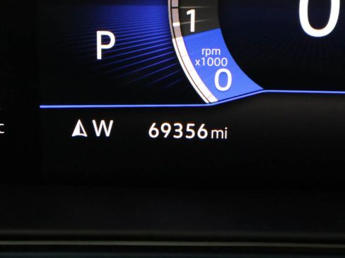 Used 2023 Volkswagen Taos SE AWD/4WD image 28